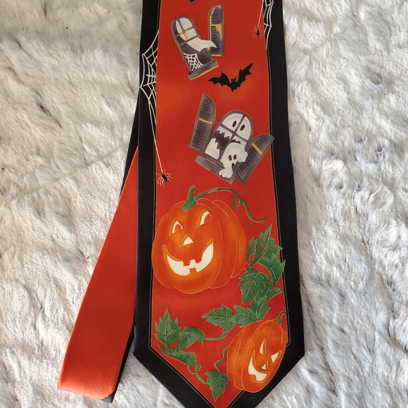 Hallmark Seasonal Concepts Men's Halloween Spooky Novelty Ghost Tie - Picture 5 of 6
